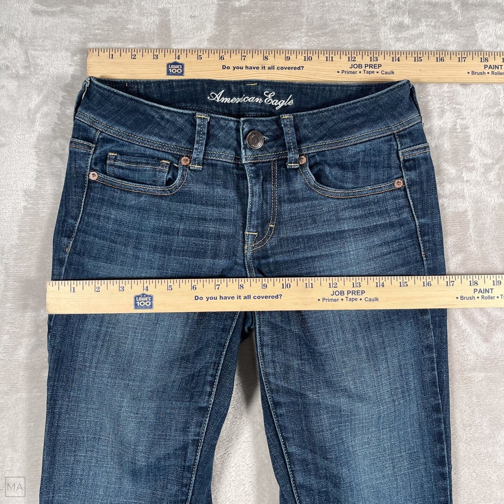 American Eagle Women's Jeans Original Boot Cut Denim Casual 2 Short Blue - Picture 4 of 7